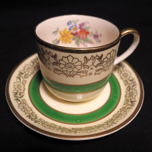 Pareek Green Dinner Plate with Demitasse and Saucer Johnson Brothers 3pc Set - Picture 5 of 11